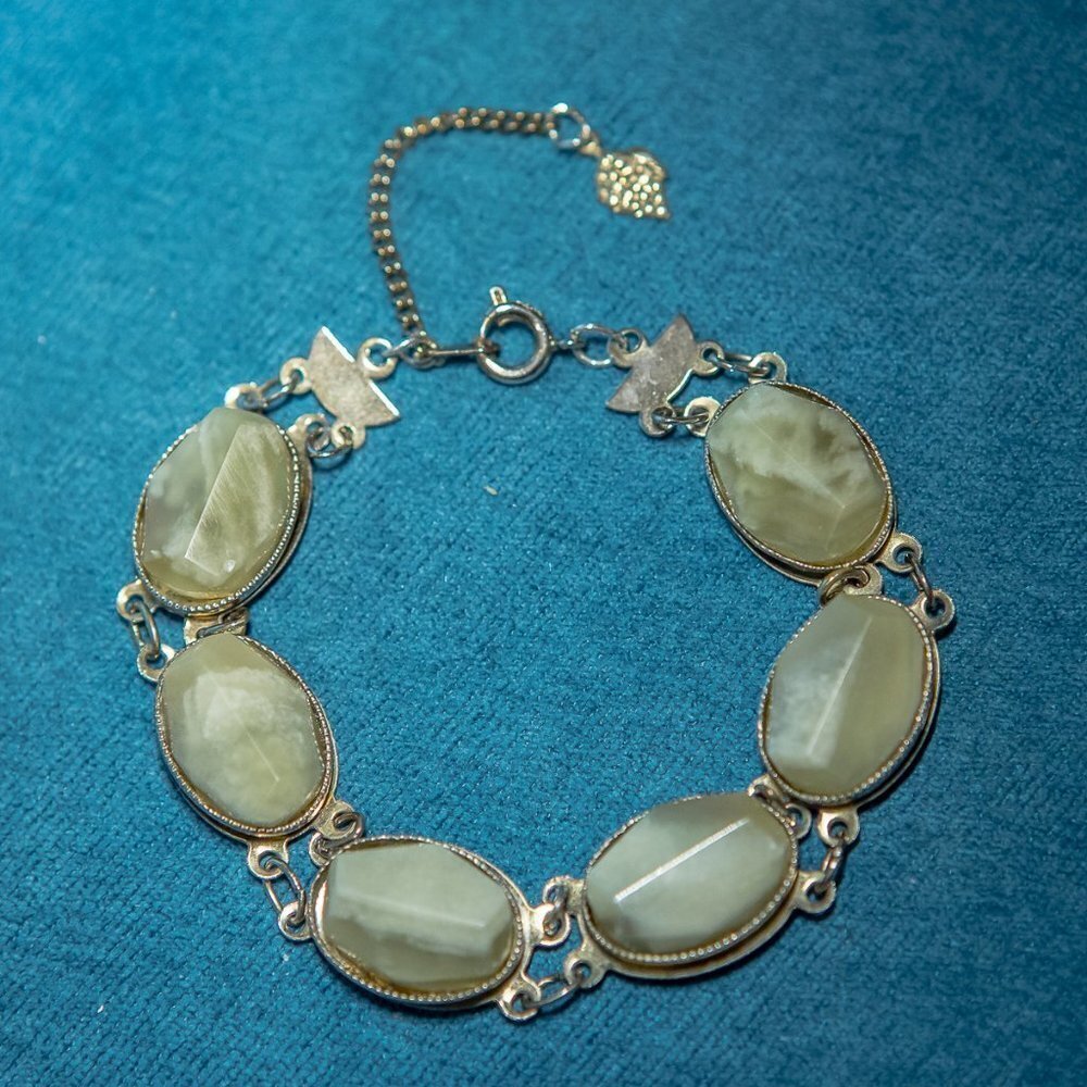 VINTAGE Green ONYX Faceted Marble Cabochon Bracelet